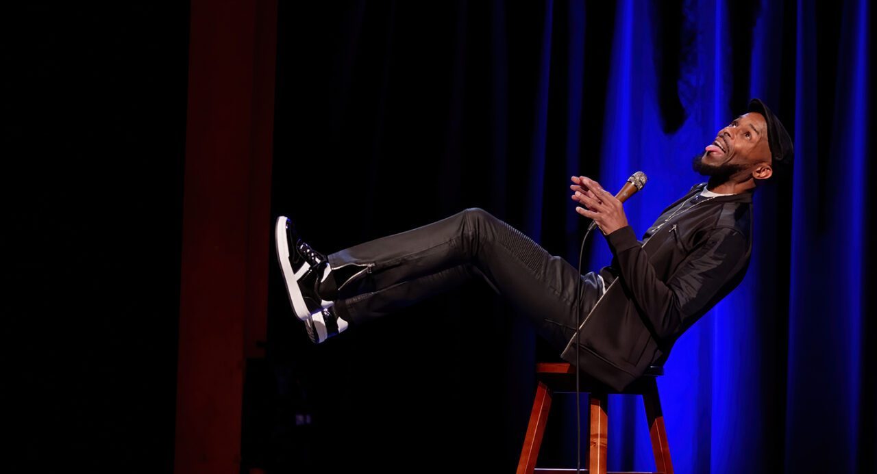 Comedy_fullbg_1440x780