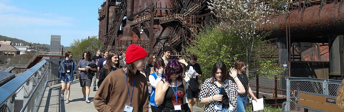 EDUCATION_groups_fieldtrip_1200x392