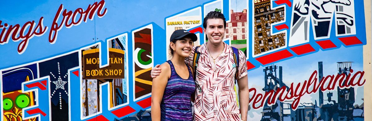 PUBLICART_header_greeting-from-couple_1200x392