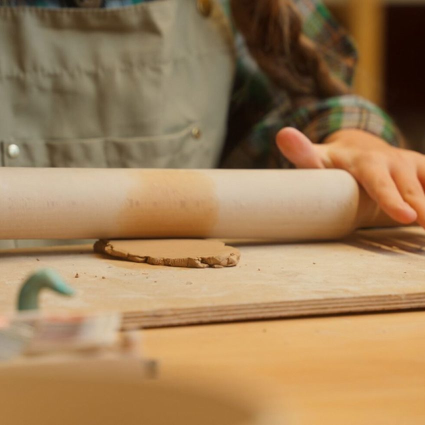 VA_ChildCeramics_850x850