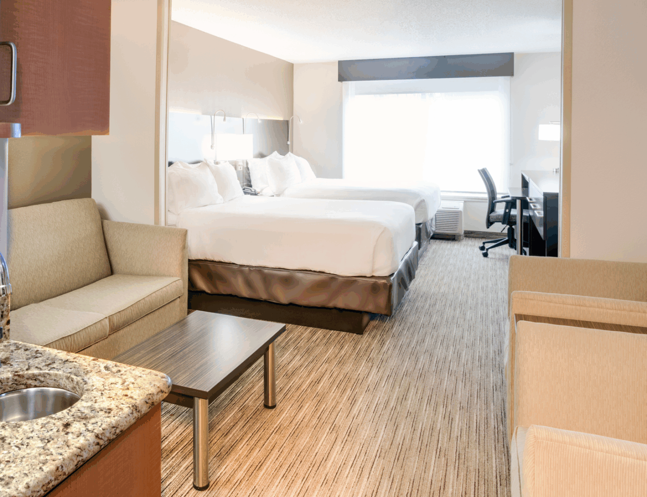 holiday-inn-wheretostay-1920×1080